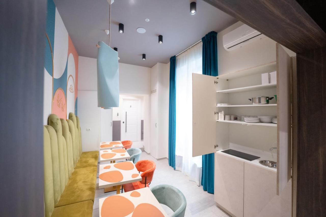 Piezz' E Sole Hotel Napoli Ngoại thất bức ảnh