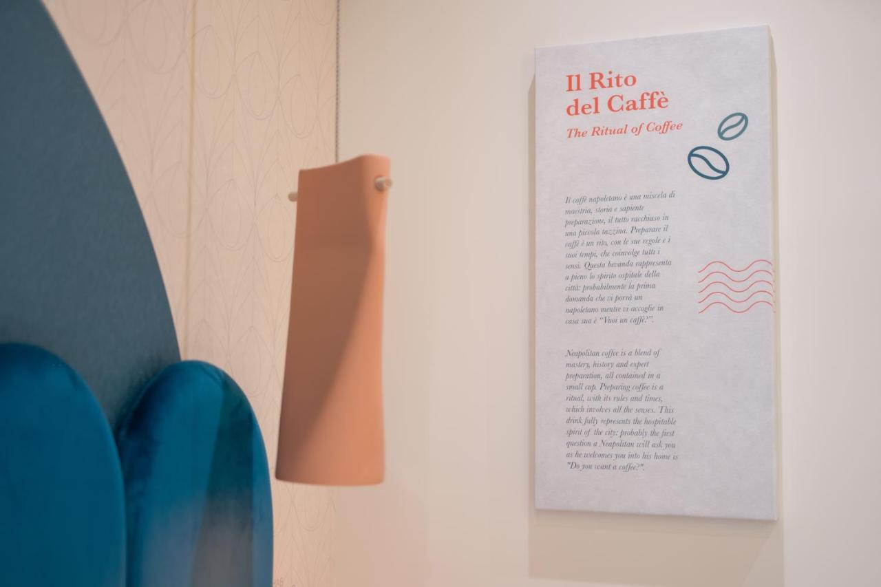 Piezz' E Sole Hotel Napoli Ngoại thất bức ảnh