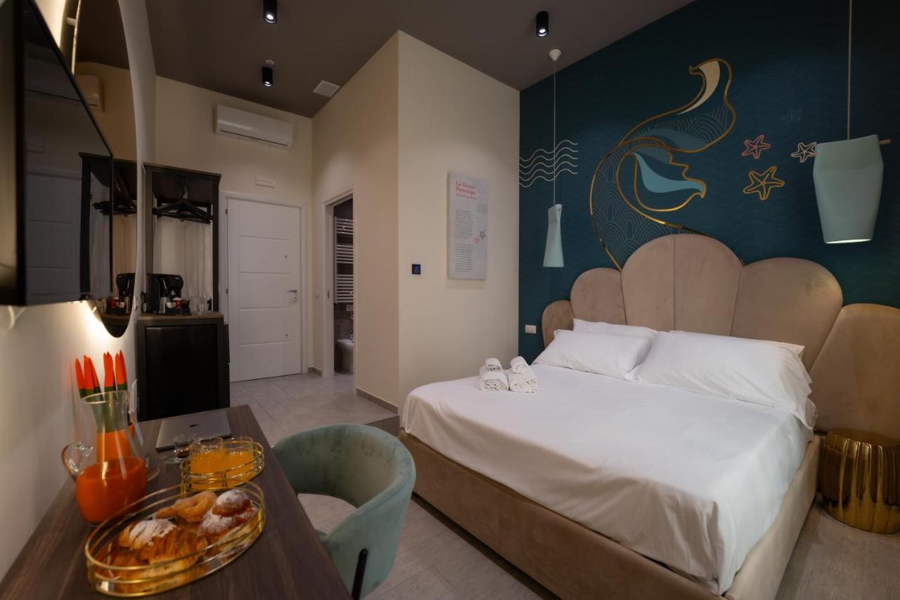 Piezz' E Sole Hotel Napoli Ngoại thất bức ảnh