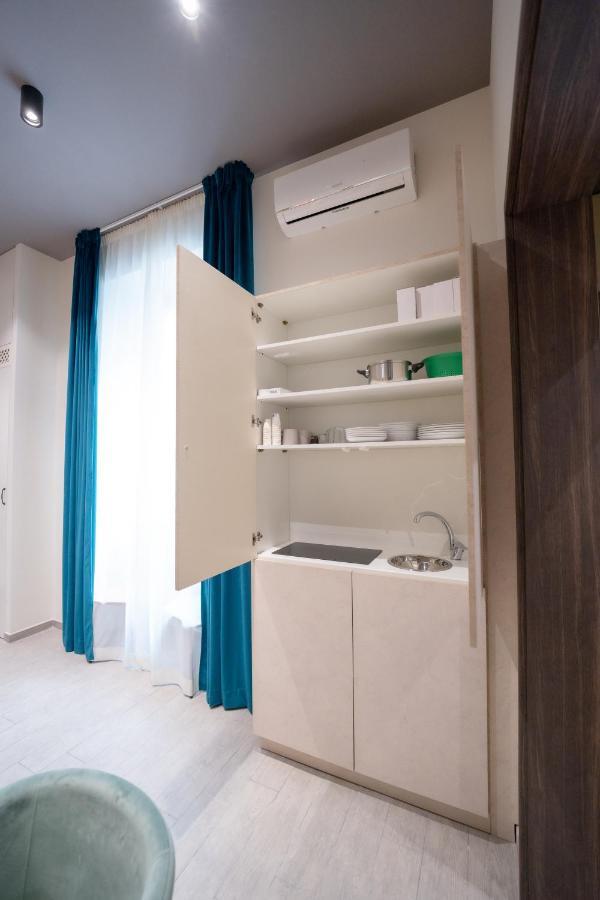 Piezz' E Sole Hotel Napoli Ngoại thất bức ảnh