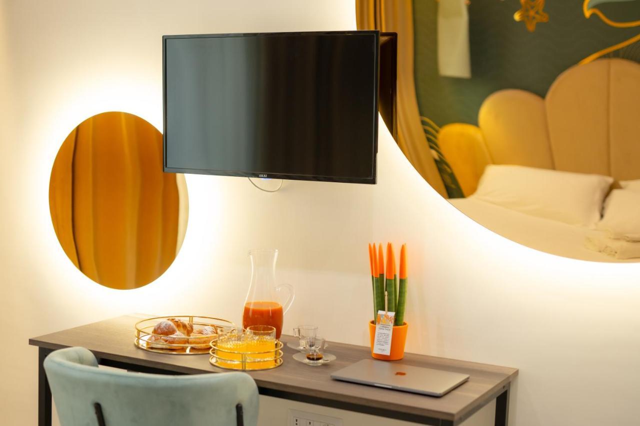Piezz' E Sole Hotel Napoli Ngoại thất bức ảnh