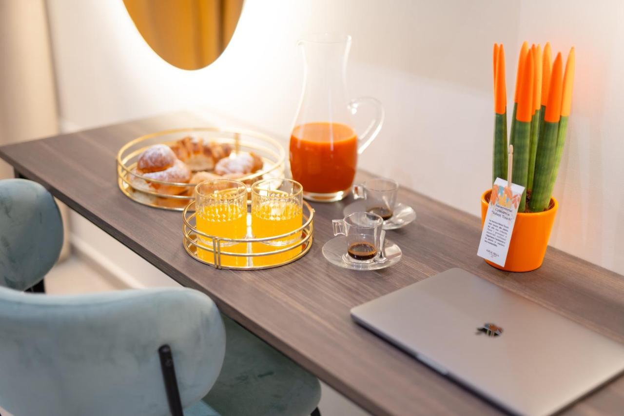 Piezz' E Sole Hotel Napoli Ngoại thất bức ảnh